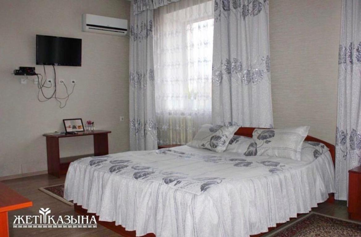 Гостиничный Комплекс Жеты Казына Zharkent Exterior foto